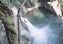 釜ヶ谷の滝