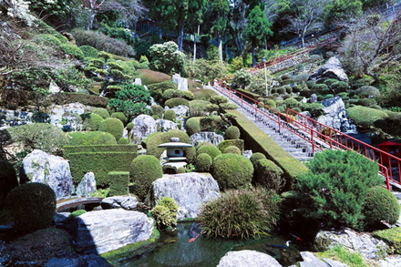 神峯寺の庭園の写真