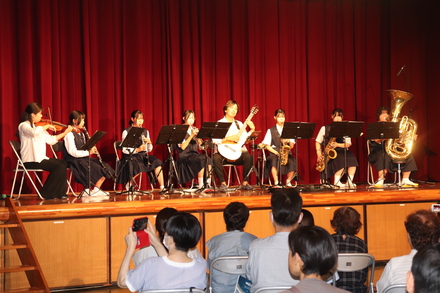安田中学校吹奏楽部と山下俊輔さんとのコラボ演奏２