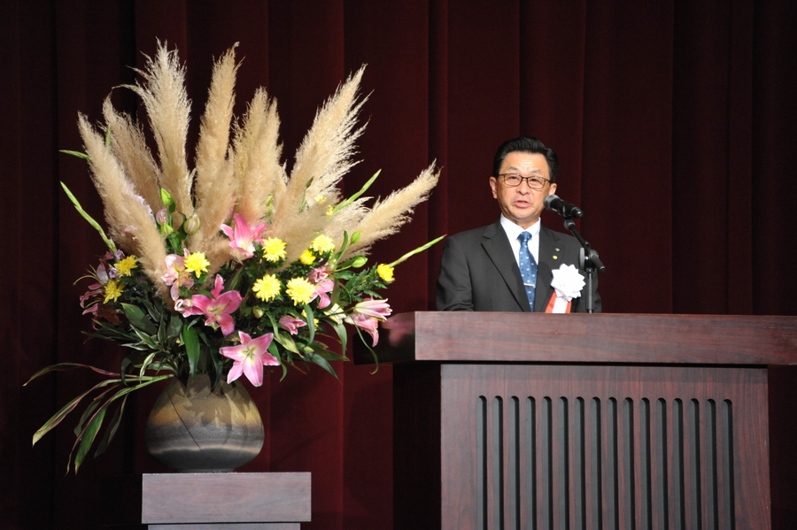 黒岩町長によるあいさつ
